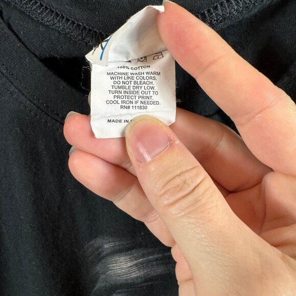 Bay Island Sportswear Sugar Skull Woman Graphic Tee Black Red Roses Size L - Picture 4 of 6